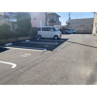 【駐車場】