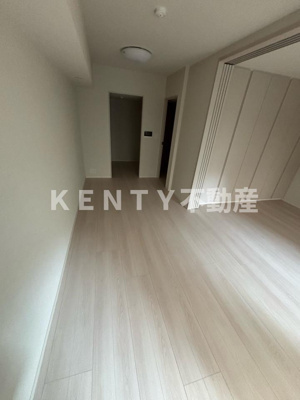 【居間・リビング】 | PREMIUM CUBE 大森 TROIS | ゆったりとしたリビングです