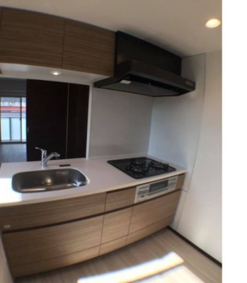 【キッチン】 | ジェノヴィア東向島スカイガーデン | コンパクトなキッチンで掃除もラクラク