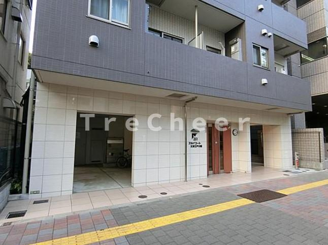 スカイコート文京江戸川橋のエントランス