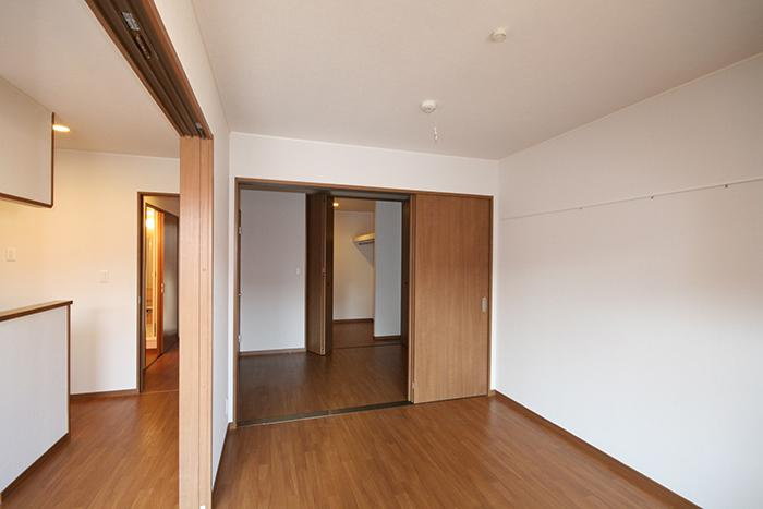 アーレントの洋室