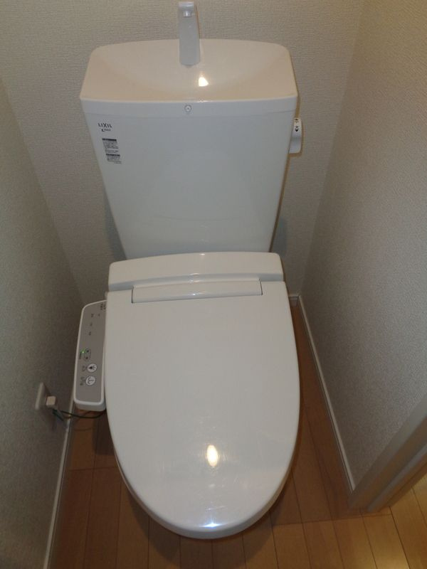 ライフステージ上尾のトイレ|別部屋参考写真となります