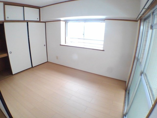 ボナール福間の居間・リビング|過ごしやすい室内です