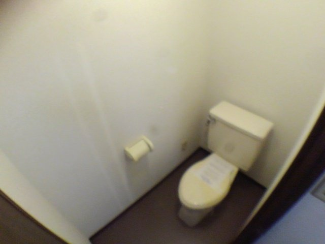 ボナール福間のトイレ|ゆったりとした空間のトイレです