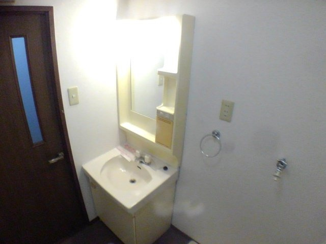 ボナール福間の洗面所|広い洗面スペース