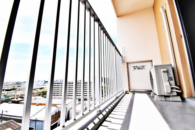 アイボリーポワント難波ＷＥＳＴのバルコニー