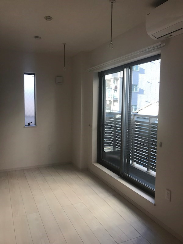 グランヴィラージュの洋室