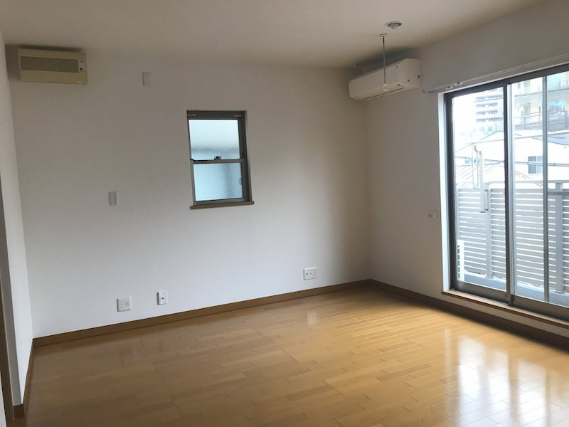 グランヴィラージュの洋室