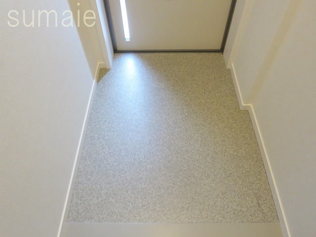 ラシーネ鎌倉の玄関|ゆったりとした出入りのしやすい玄関です♪