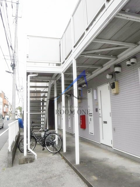 メゾン・ブンのエントランス|エントランスです。