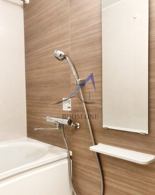 ルーブル西新井の浴室|お風呂です。