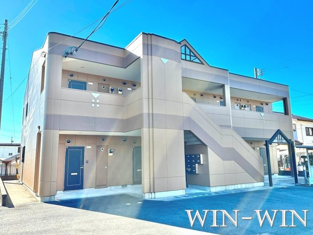 リヴェール小向の外観