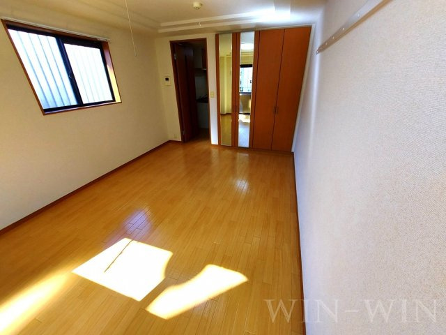 リヴェール小向の居間・リビング