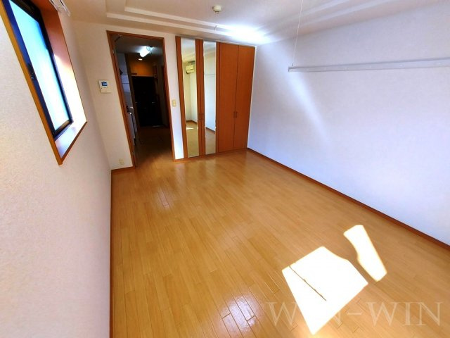 リヴェール小向の居間・リビング