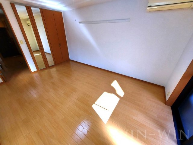 リヴェール小向の居間・リビング