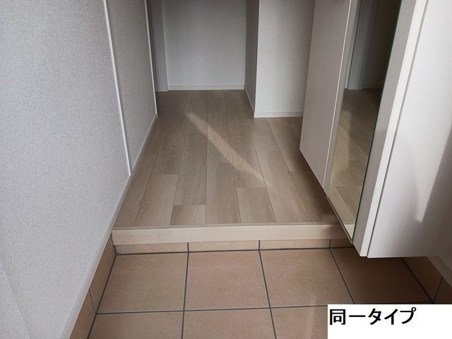 エムズ　グリューエンの玄関