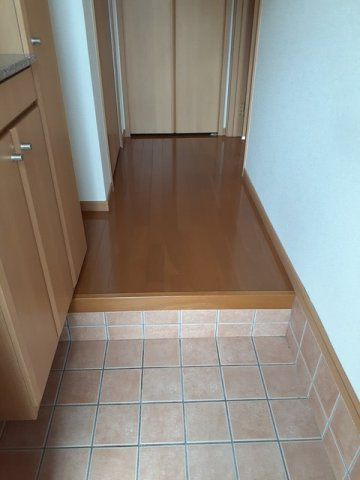 デンファレ　Ⅱの玄関