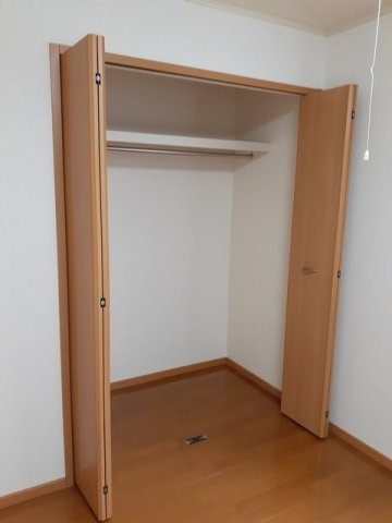 デンファレ　Ⅱの収納