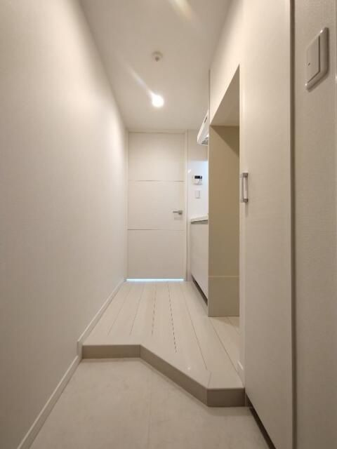 クレイシア亀戸の玄関