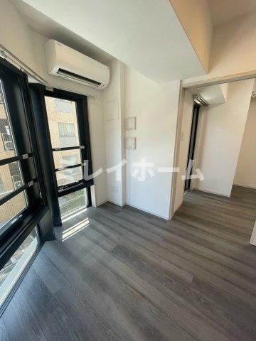 ディアレイシャス蒲田Ⅱの居間・リビング|同建物内、別のお部屋の参考写真になります。