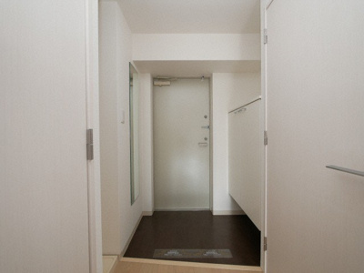 【玄関】 | セレニテ北久宝寺