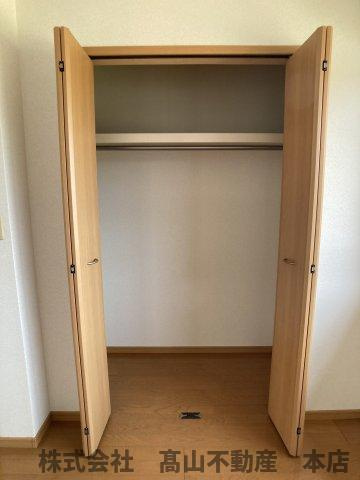 遠賀郡岡垣町吉木西２丁目のアパートの収納