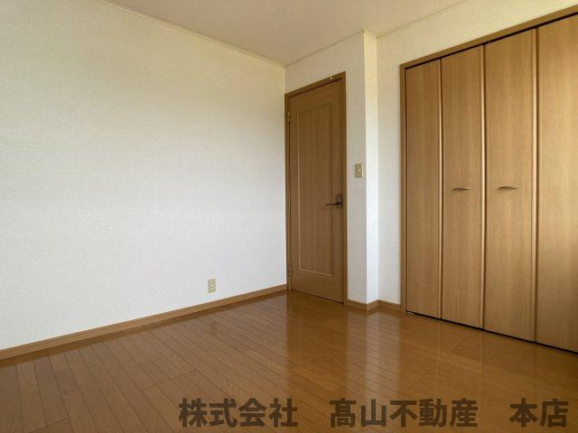 遠賀郡岡垣町吉木西２丁目のアパートの寝室