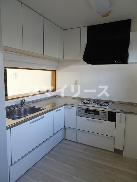 センターパーク新柏A棟のキッチン