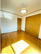 【洋室】 | アート美原町マンション | 個人の部屋や寝室として使える洋室です