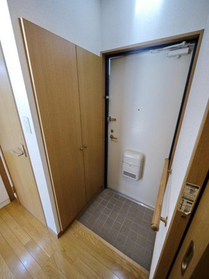 【玄関】 | アート美原町マンション | 毎日通る玄関はこちらです