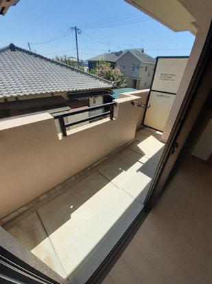 ユウメイトビルのバルコニー|バルコニーからの眺めを楽しみながら食事をしませんか