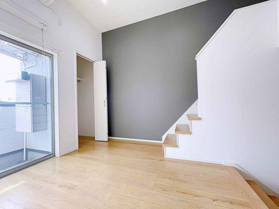 【居間・リビング】 | プレンフルⅢ【名古屋市賃貸・ネット無料】