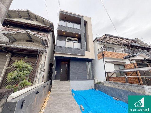 枚方市出口　新築一戸建ての外観|お客様に長く安心して住んでいだだける事にこだわった家づくり！住んでからのアフターサービスにもしっかりと取り組んでいます！