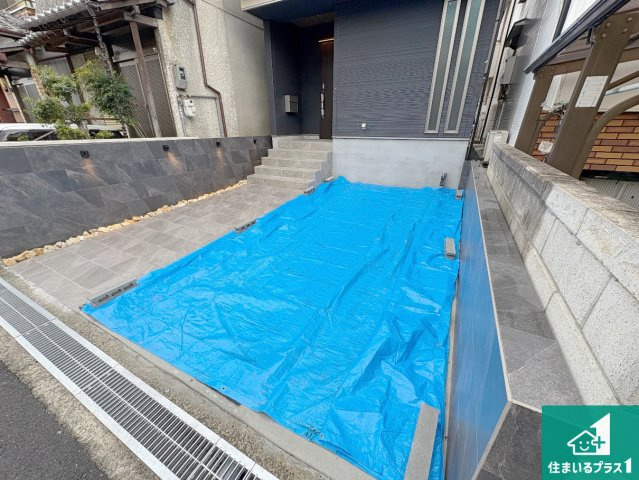 枚方市出口　新築一戸建ての駐車場|駐車スペース！散水栓があるので、こまめに愛車を洗えます！