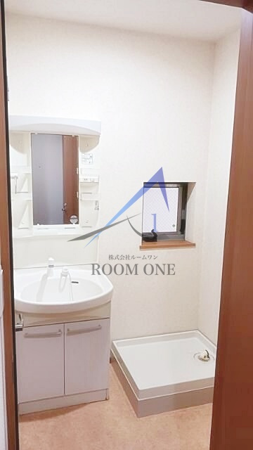 エクセル東駒形の設備|洗濯機置き場です。