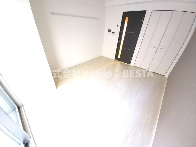 ボンニー元町の洋室