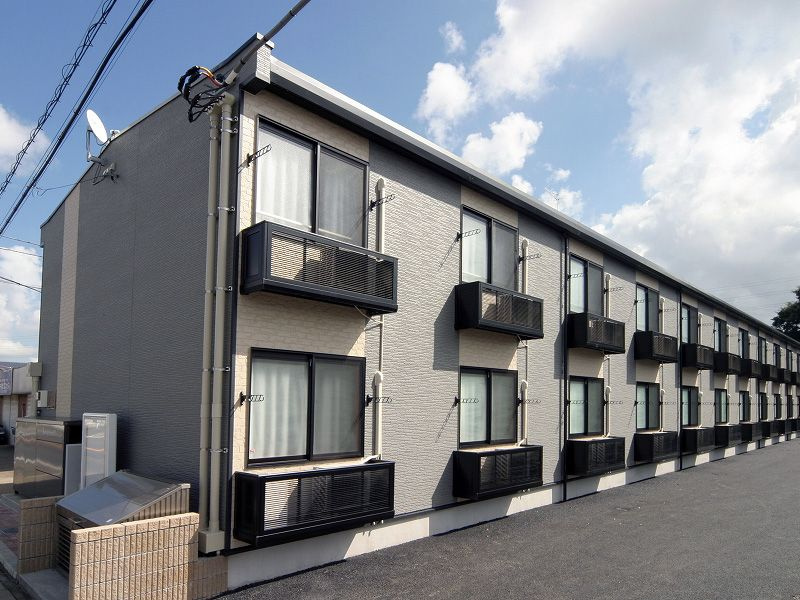 レオパレス若葉の外観