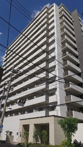 クロスレジデンス東十条の外観