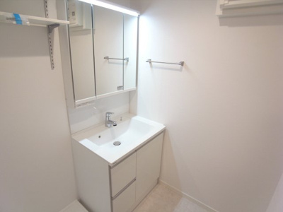 【洗面所】 | フェリス西岡本