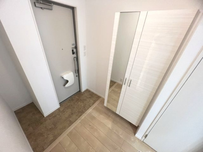 【玄関】 | フェリス西岡本