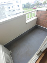 【バルコニー】