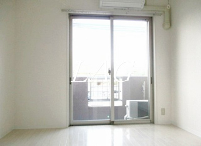 【居間・リビング】 | アクセス大塚 | 洋室のお部屋です。