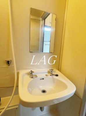 【洗面所】 | ヴィレッジ高松 | 洗面台です。