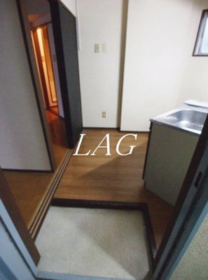 【玄関】 | ヴィレッジ高松 | 玄関です。