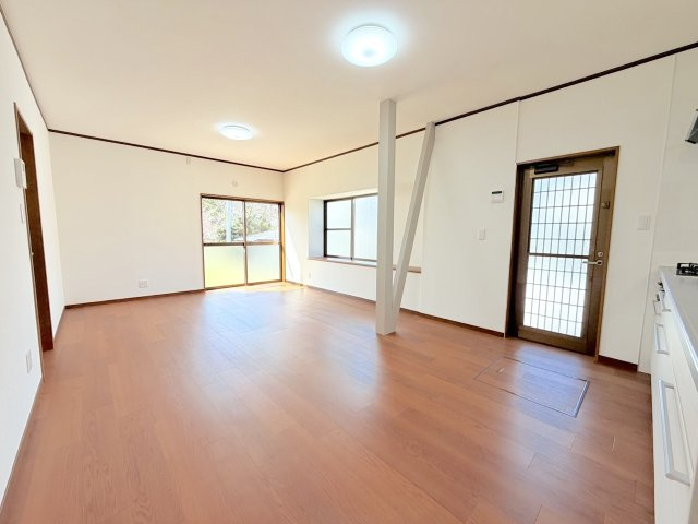 久原戸建ての居間・リビング