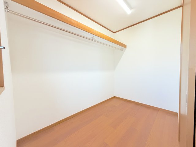 久原戸建ての収納