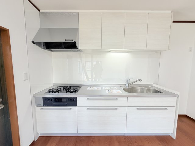 久原戸建てのキッチン