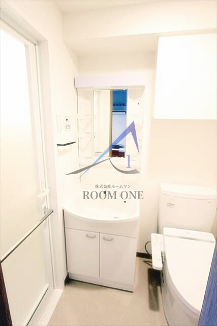 ライジングプレイス綾瀬三番館の洗面所|洗面台です。