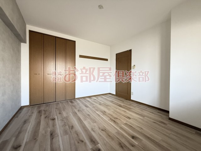 R-BLDG03の洋室|個人の部屋や寝室として使える洋室です