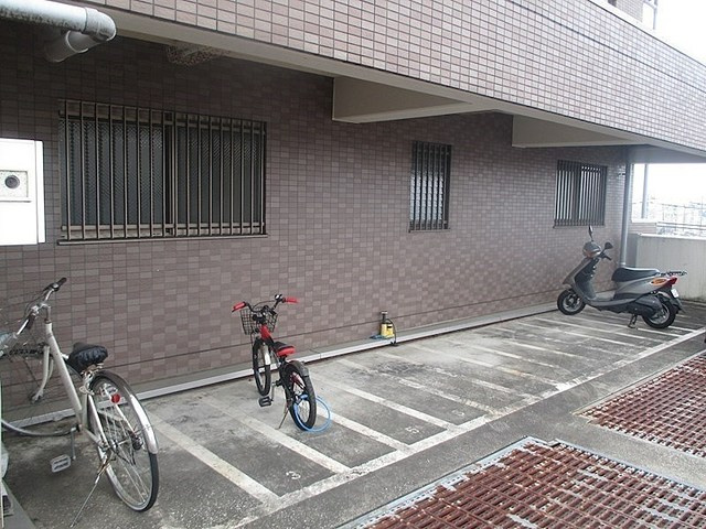 ヒルサイドクラタのその他